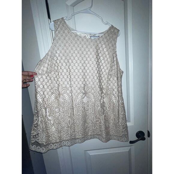 Charter Club Womens Embroidered Mesh Top Nude Cream EUC 2X - Picture 7 of 7